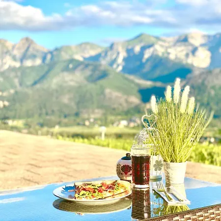 - Zakopane Panorama Tatr Kościelisko